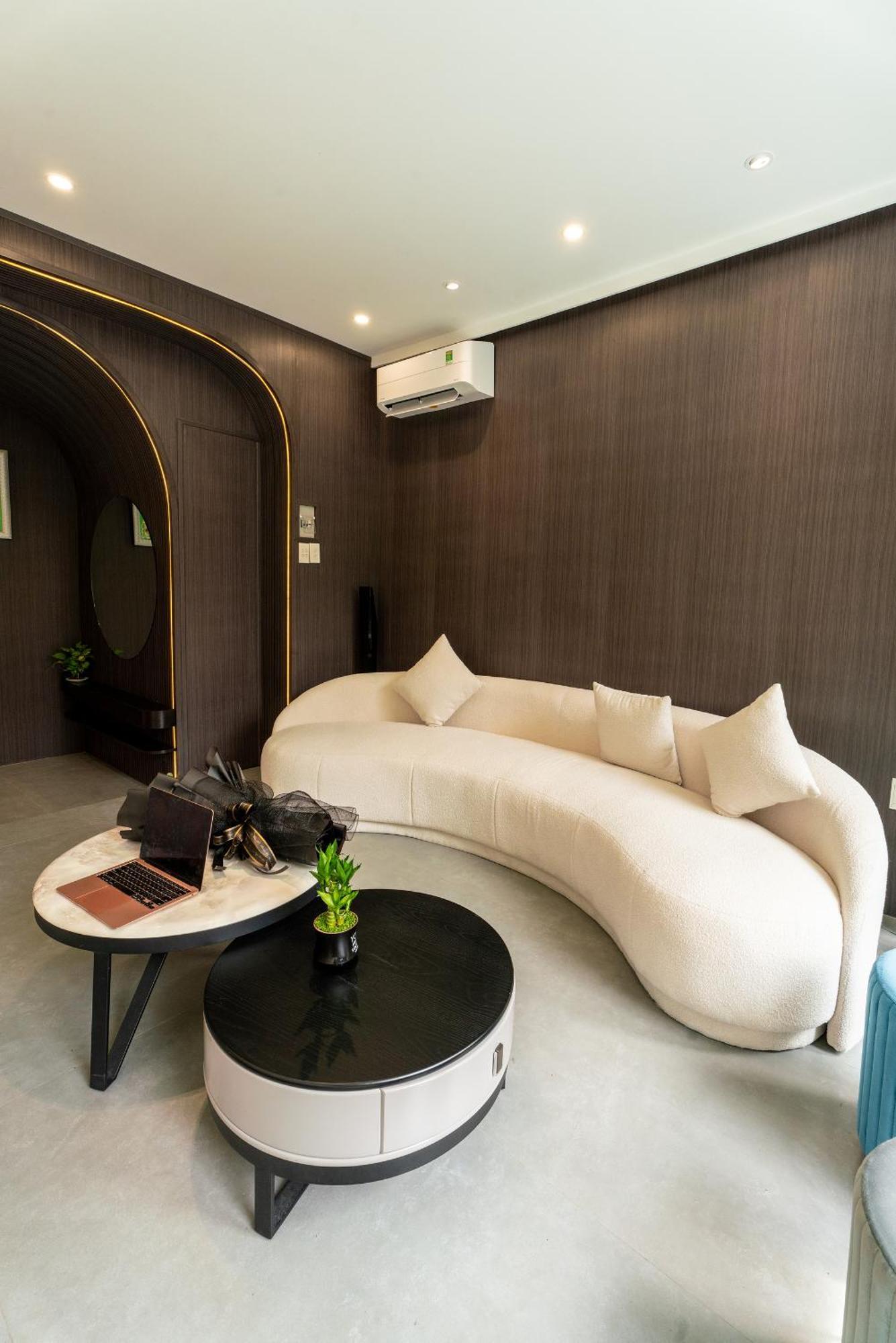 Ruby Saigon Hotel - Le Thanh Ton Hô Chi Minh-Ville Extérieur photo
